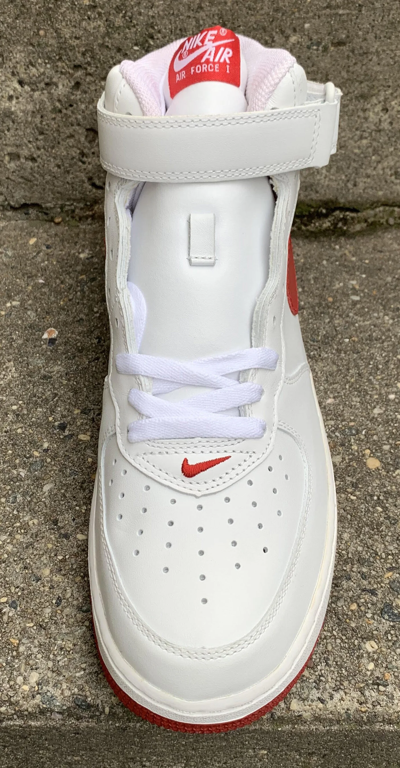 Nike Air Force 1 Mid White / Varsity Red (Size 11) DS — RootsBK